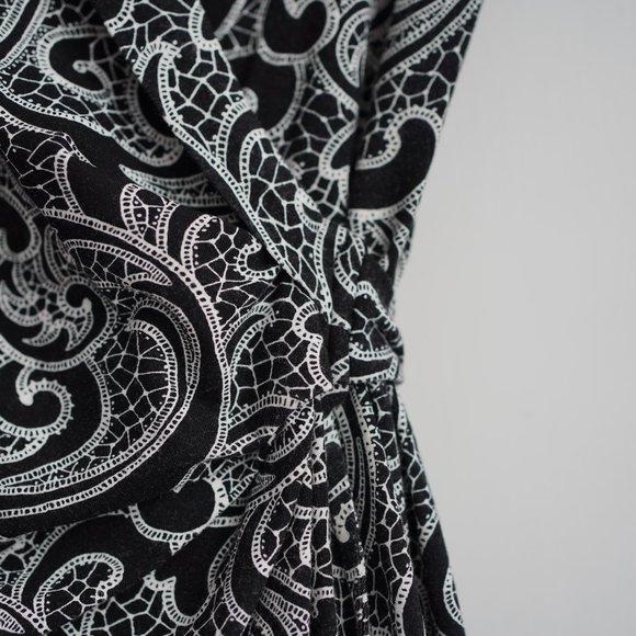 Ann Taylor Paisley Wrap Dress, Black & White, XXS - Picture 3 of 4